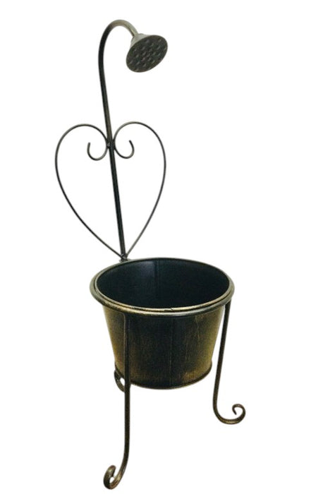 Heart Trellis Spigot Planter with 6” Pot.  20” Tall x 9” Wide ⚠️ Oversized Item.  Store Pick Up Only! No Shipping.