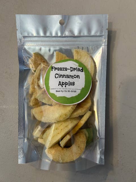 Freeze-Dried Apple Slices – Crunchy, Sweet & Naturally Delicious