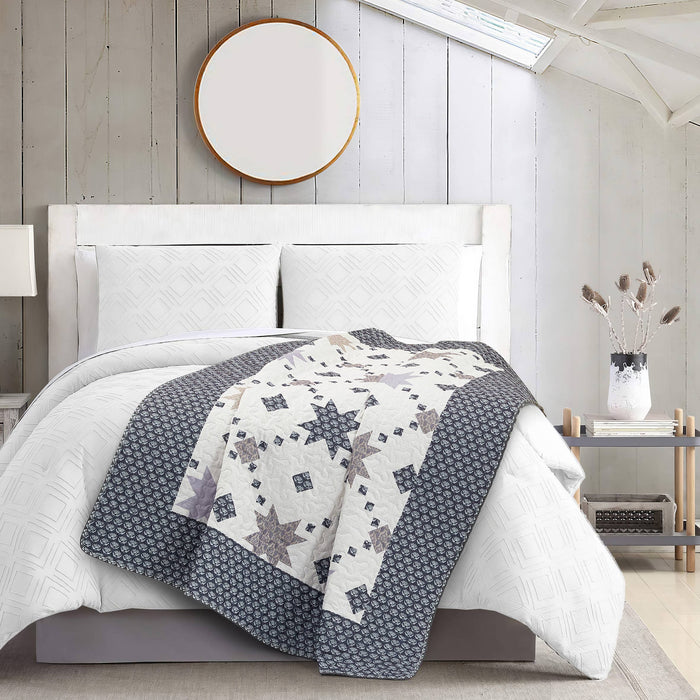 Midnight Stars Quilted Throw