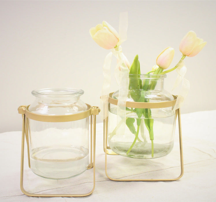 7.5" Glass Vase in Gold Stand