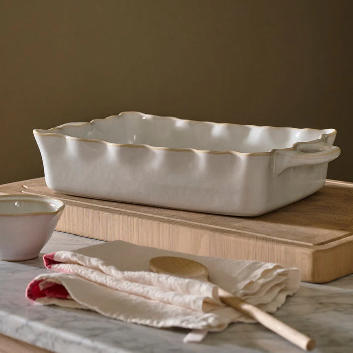 5.8" x 12.7" Scalloped Edge Baking Dish