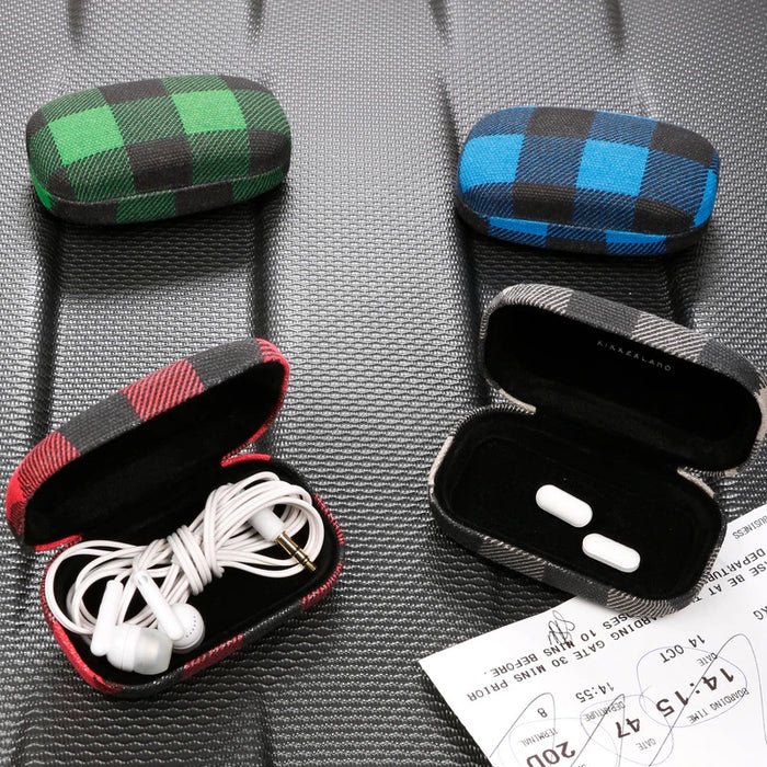 Buffalo Plaid Travel Case.  Perfect for Holding Small Pieces.